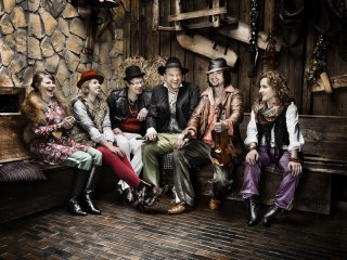 Warsaw Village Band 